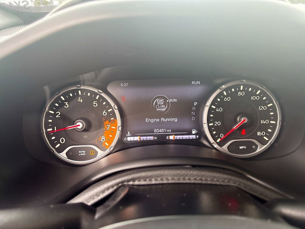 Used 2018 Jeep Renegade Limited FWD image 34