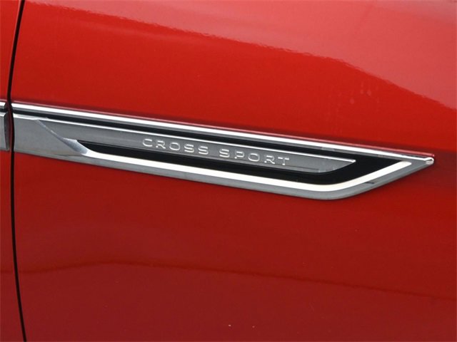 Used 2021 Volkswagen Atlas Cross Sport SE image 13