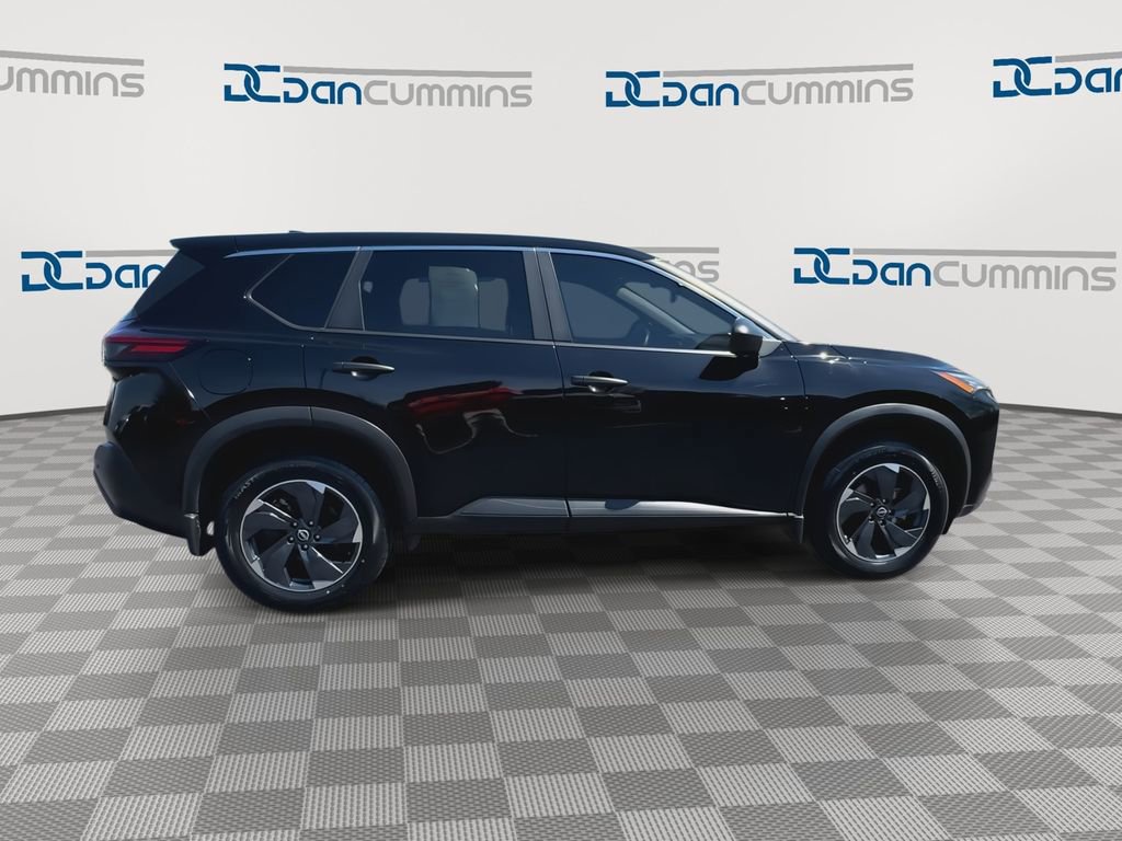 Used 2021 Nissan Rogue S FWD image 9