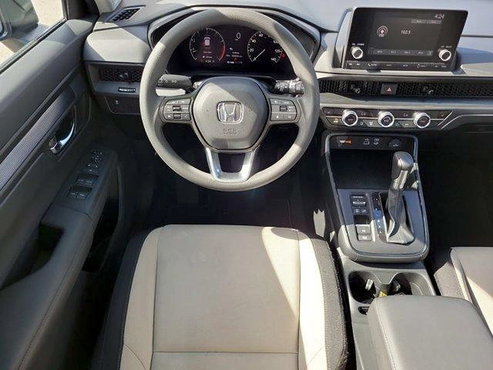 Used 2025 Honda CR-V EX image 16