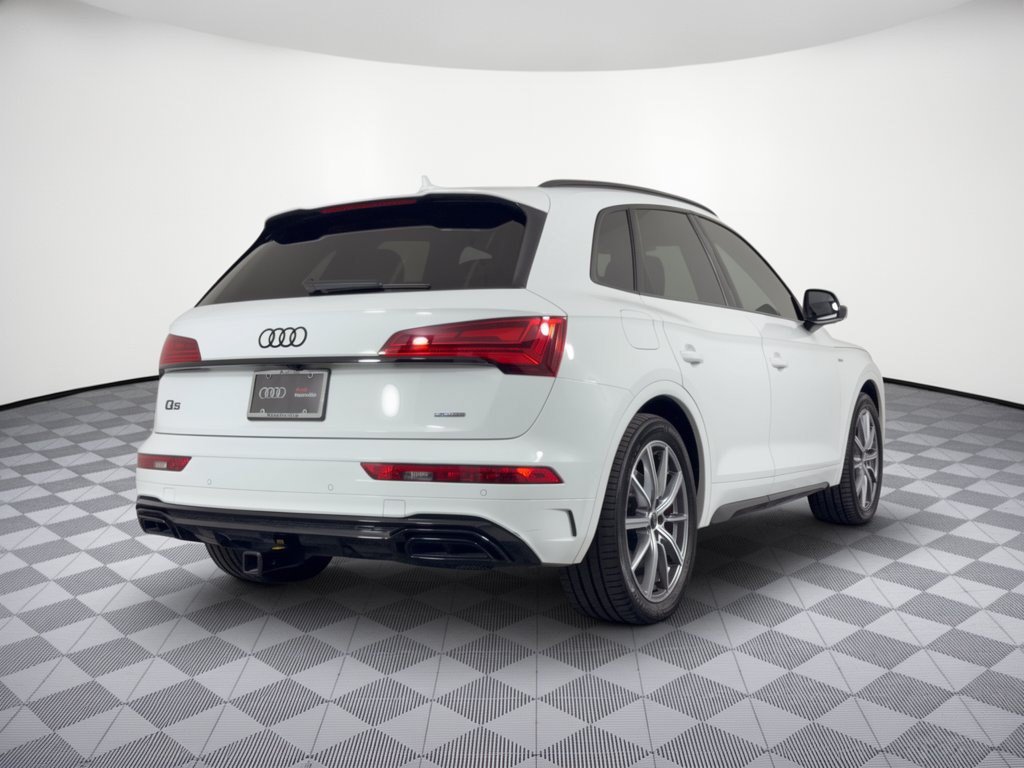 Certified 2024 Audi Q5 e Premium Plus w/ Premium Plus Package AWD/4WD image 9