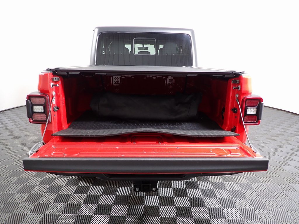 Used 2020 Jeep Gladiator Overland image 14