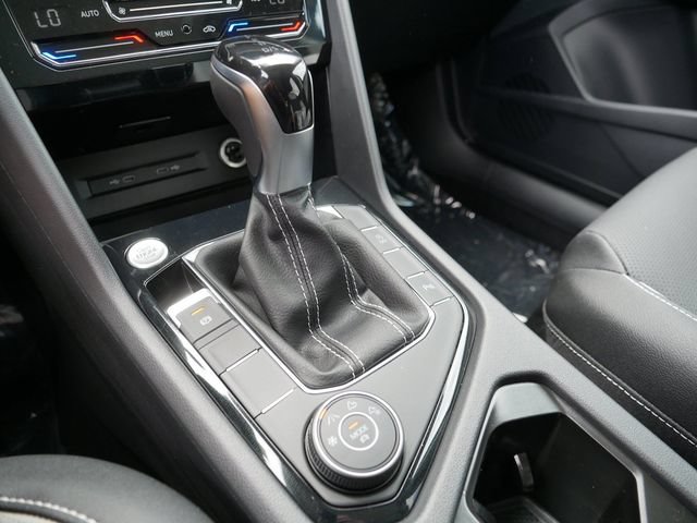 New 2026 Volkswagen Taos SEL AWD/4WD image 11