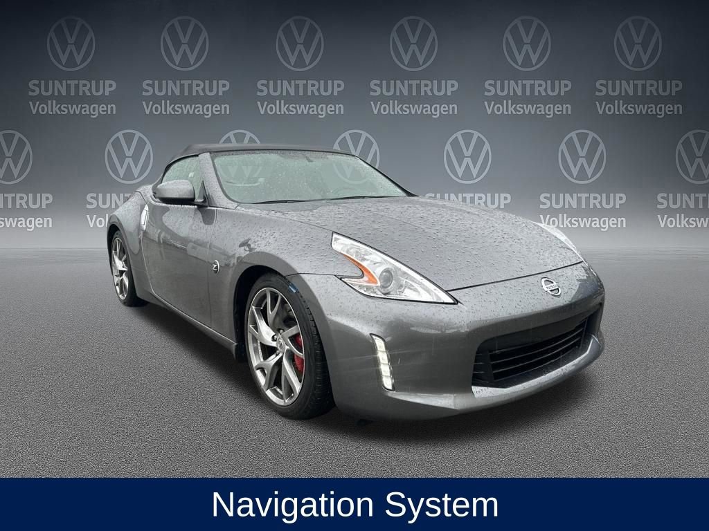 Used 2016 Nissan 370Z Touring Sport image 7