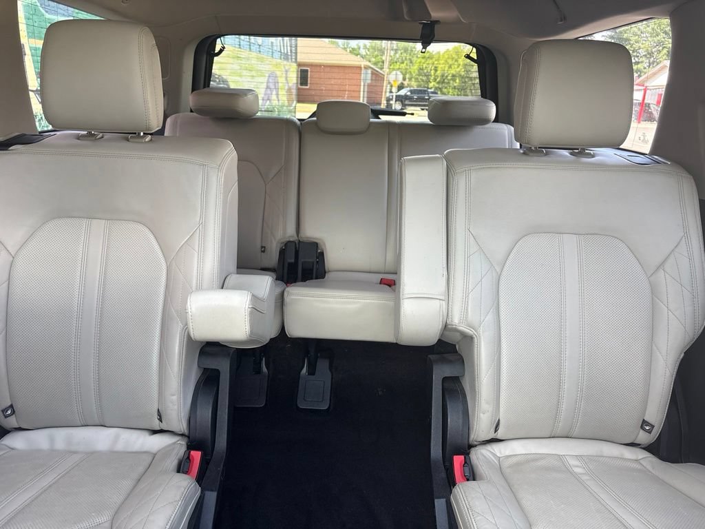 Used 2019 Ford Expedition Platinum AWD/4WD image 22