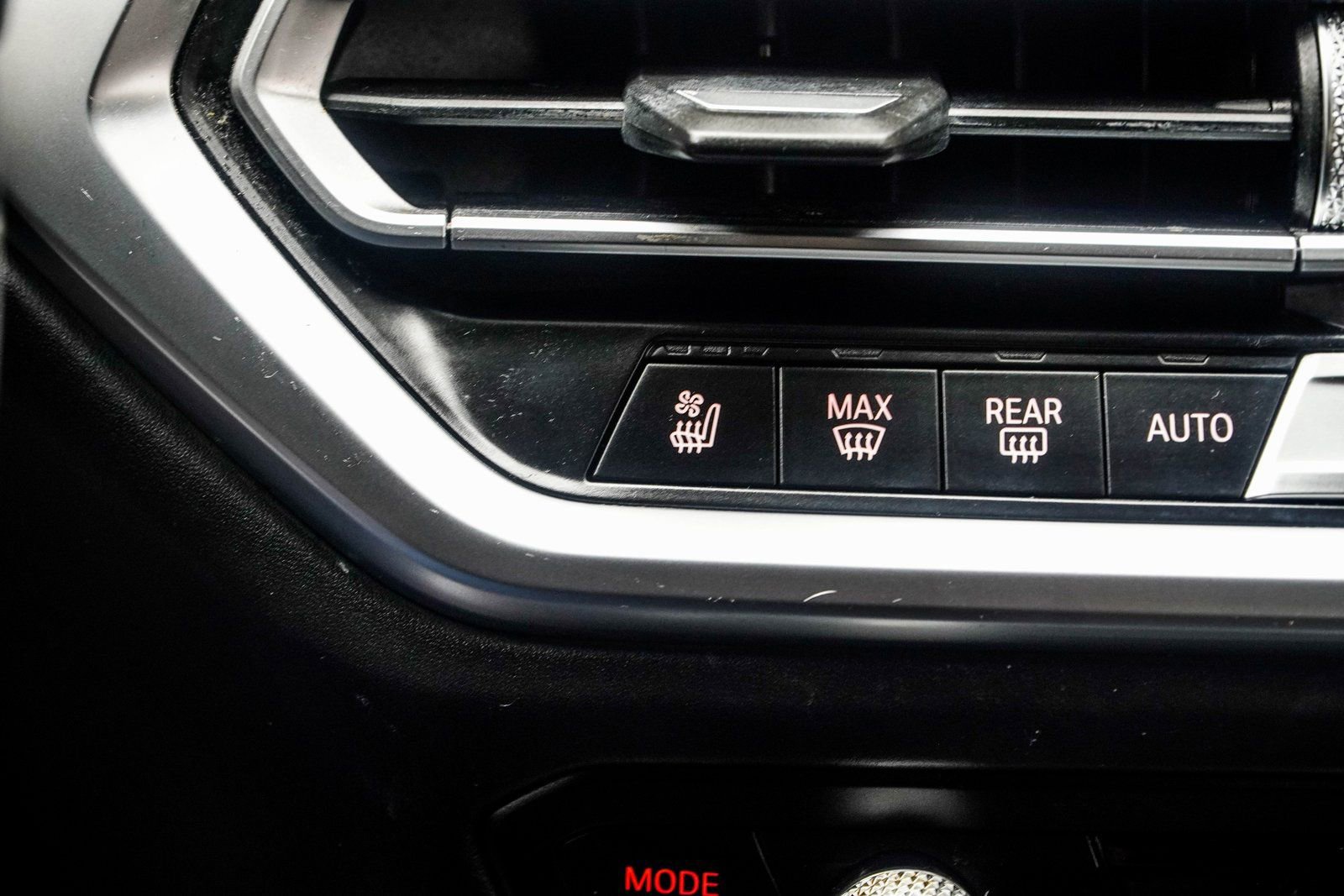 Used 2021 BMW M4 Competition w/ M Carbon Exterior Package image 22