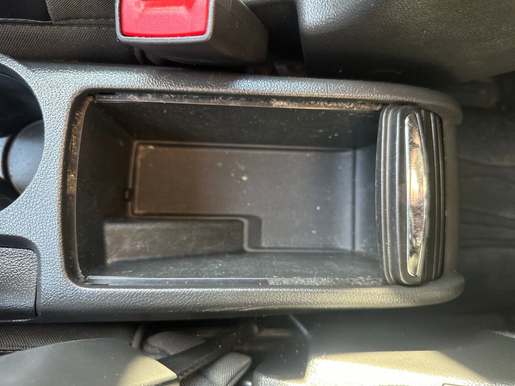 Used 2021 Buick Encore Preferred AWD/4WD image 20