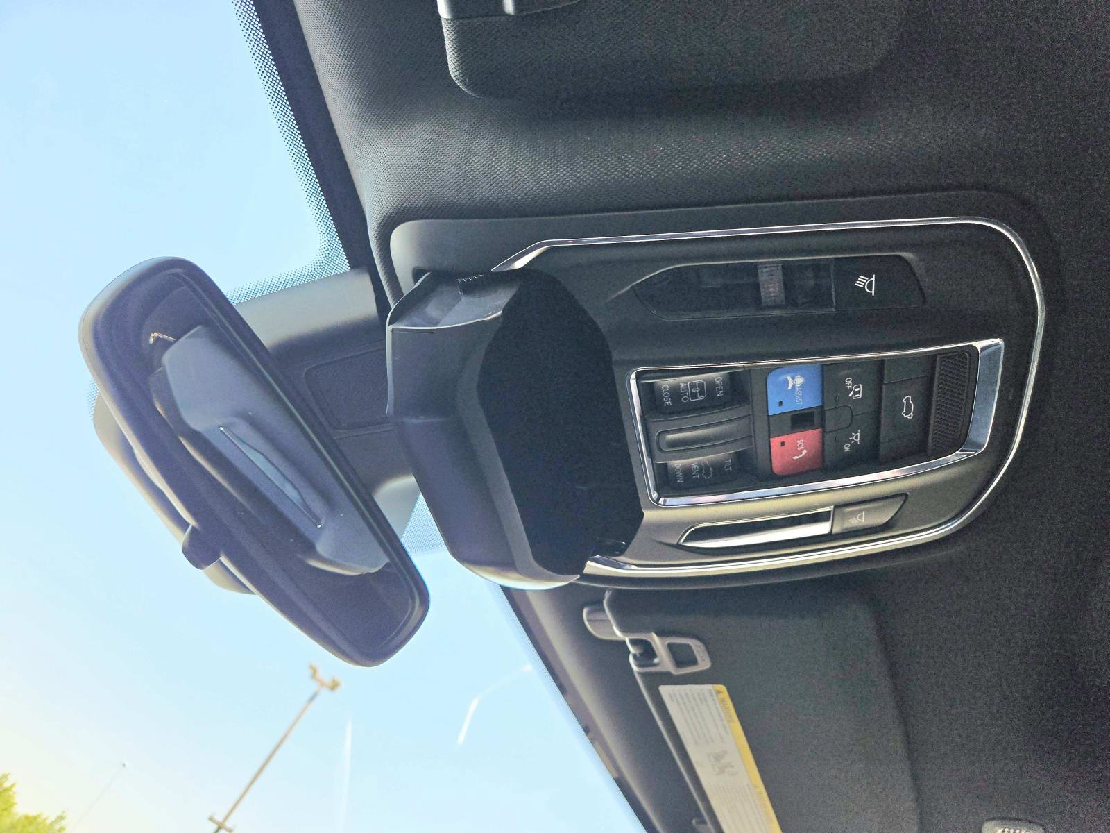 Used 2024 Jeep Grand Cherokee L Altitude AWD/4WD image 36