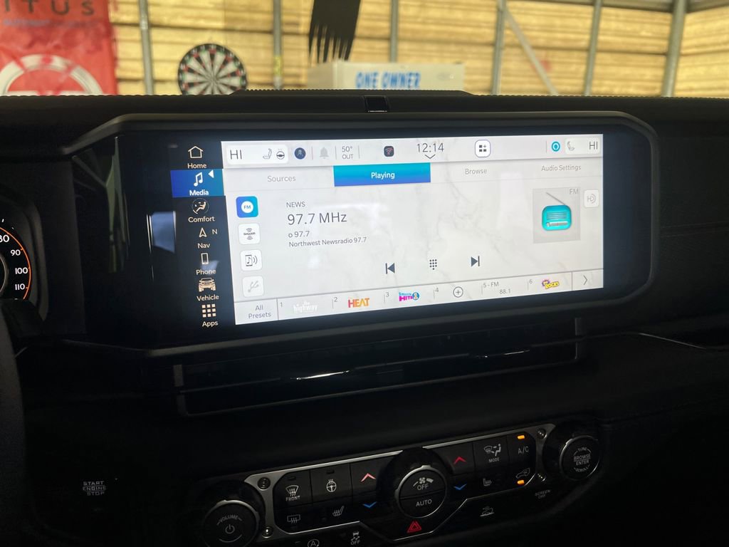 New 2025 Jeep Gladiator Rubicon w/ Convenience Group image 23