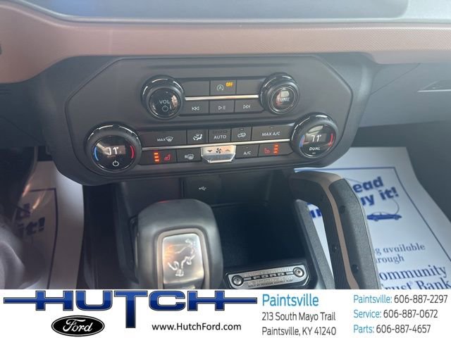 Used 2024 Ford Bronco Outer Banks AWD/4WD image 30
