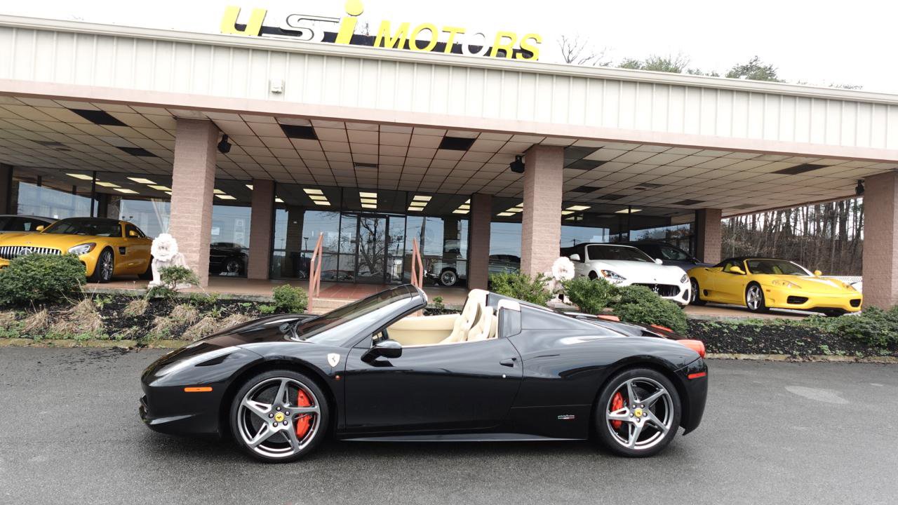 Used 2012 Ferrari 458 Spider image 13