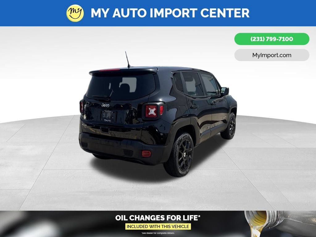 Used 2023 Jeep Renegade Latitude AWD/4WD image 7