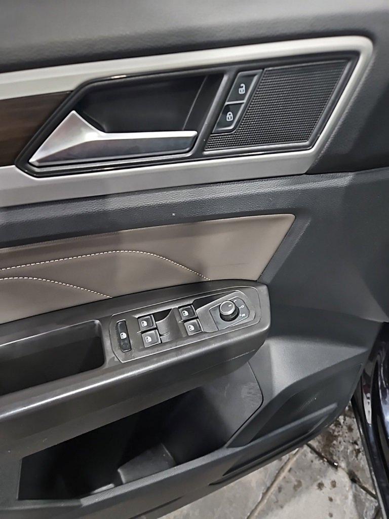 Used 2022 Volkswagen Atlas SE image 29