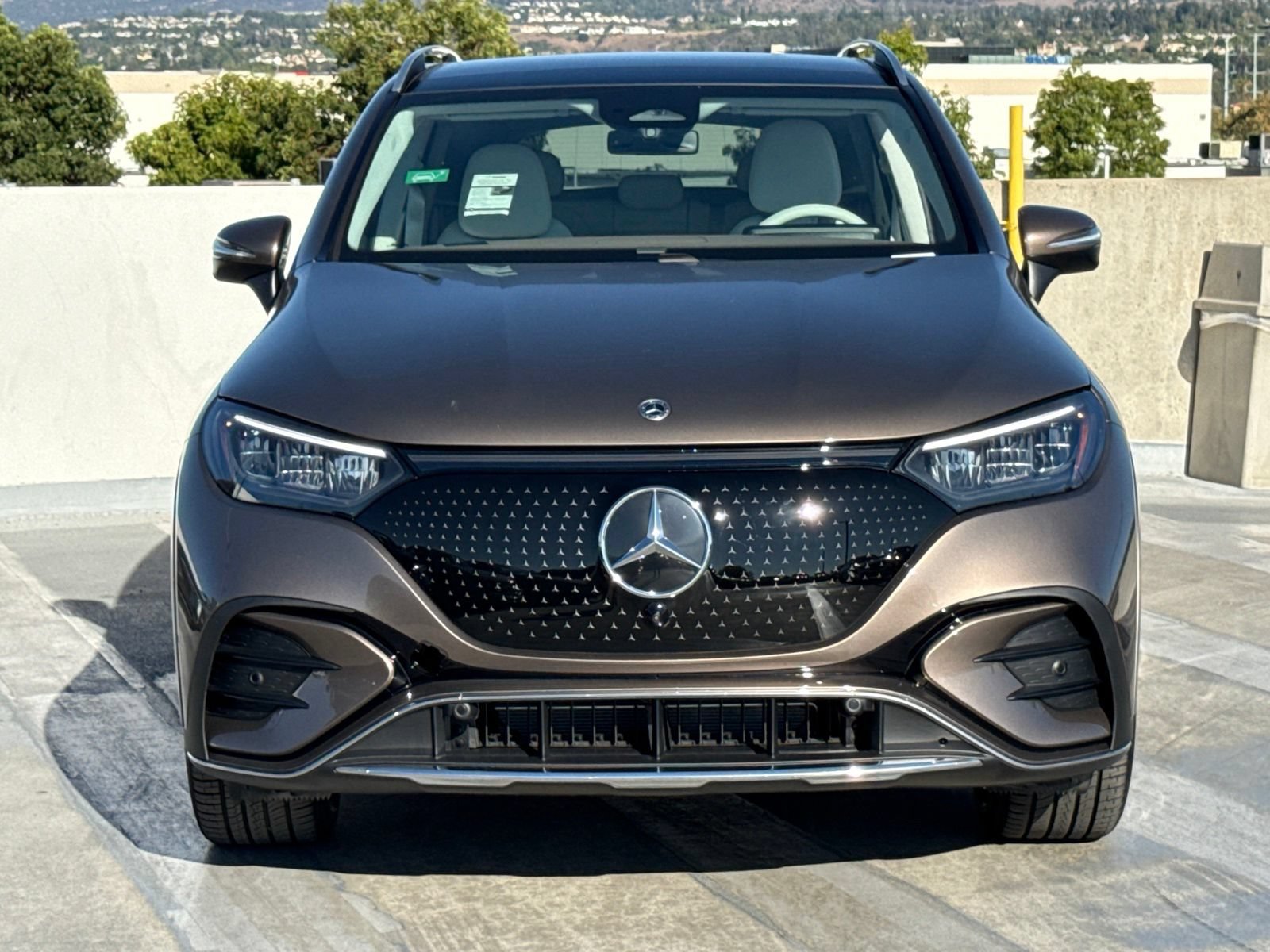 New 2027 Mercedes-Benz EQE 320 4MATIC SUV image 4
