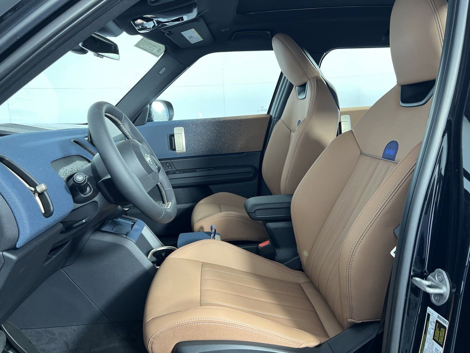 New 2025 MINI Cooper Countryman SE image 4