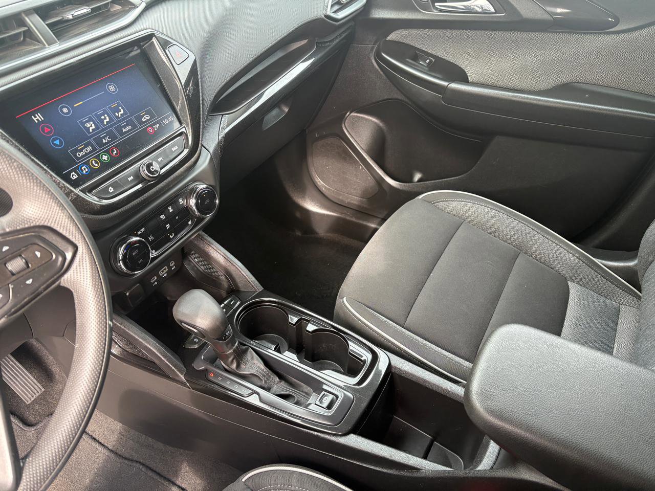 Used 2021 Chevrolet TrailBlazer LT w/ Convenience Package image 6