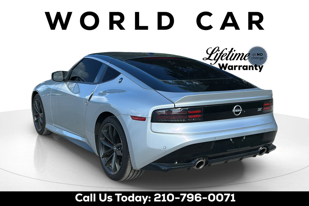 Used 2025 Nissan Z Performance w/ Floor Mat Package RWD image 5
