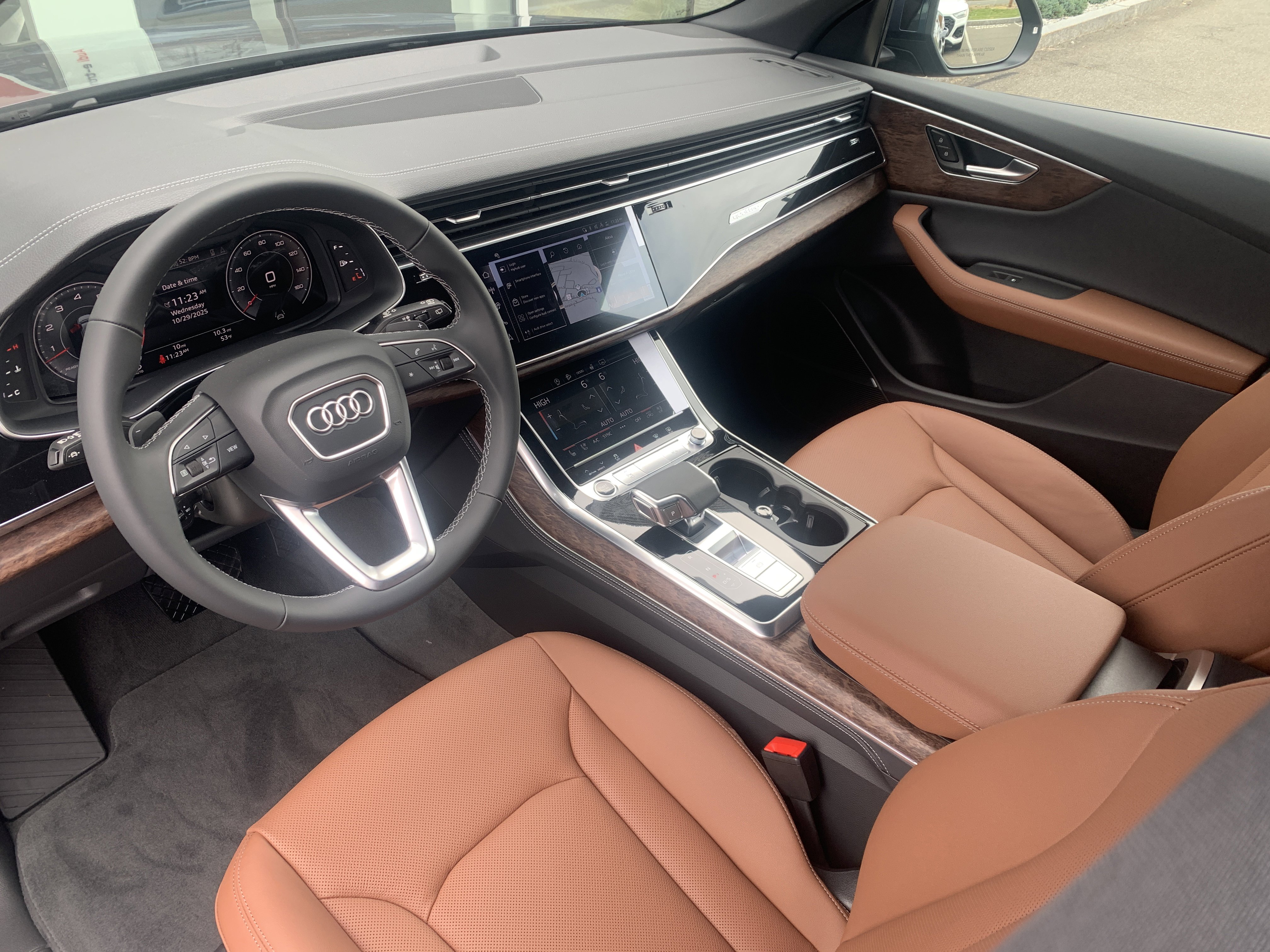 New 2026 Audi Q8 Premium Plus image 4