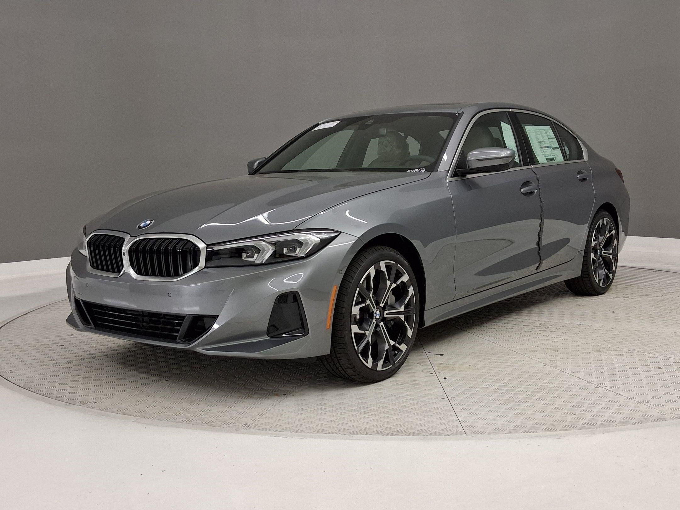 New 2026 BMW 330i Sedan w/ Convenience Package RWD image 19