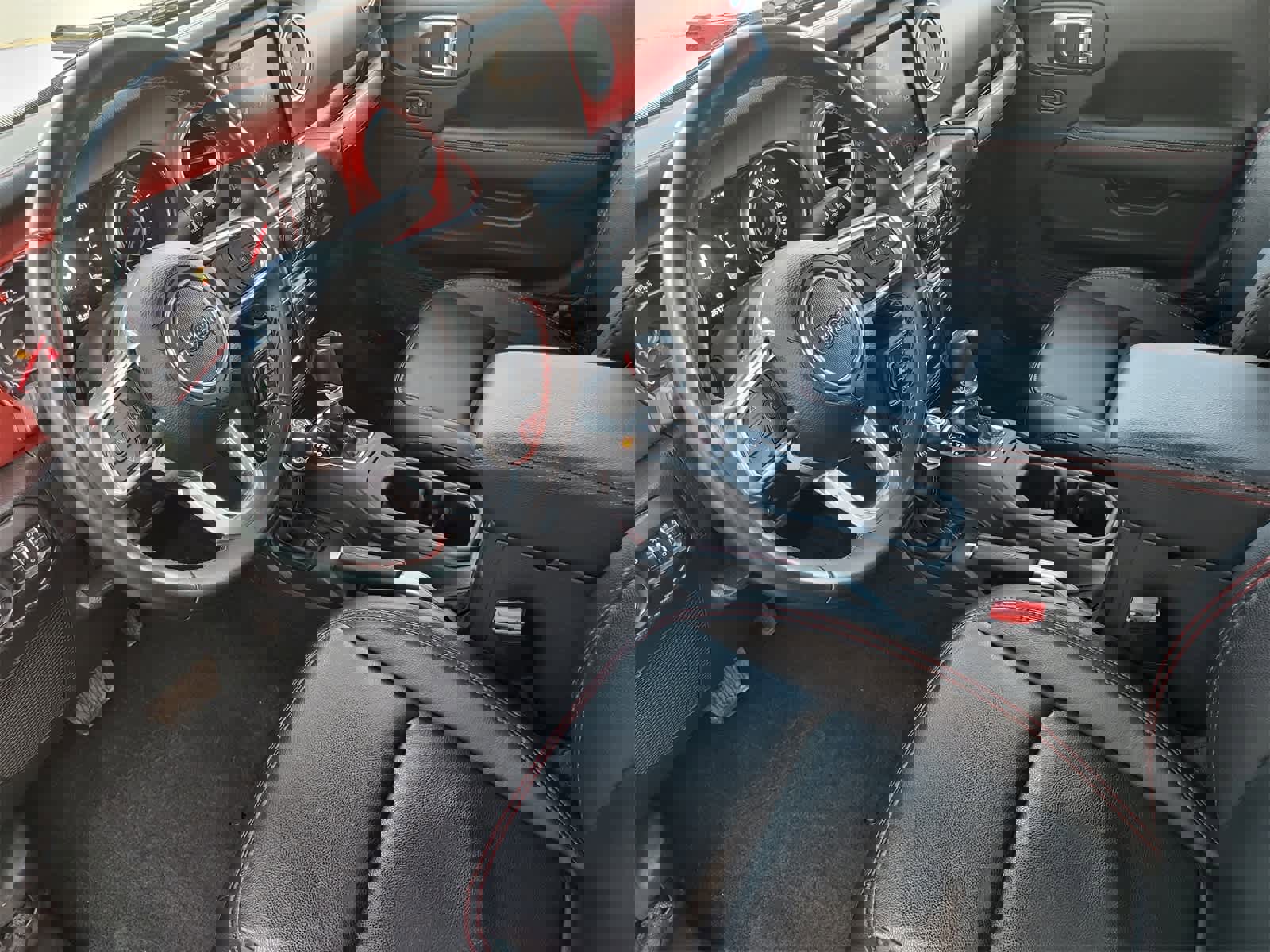 Used 2022 Jeep Gladiator Rubicon w/ Trailer Tow Package image 12