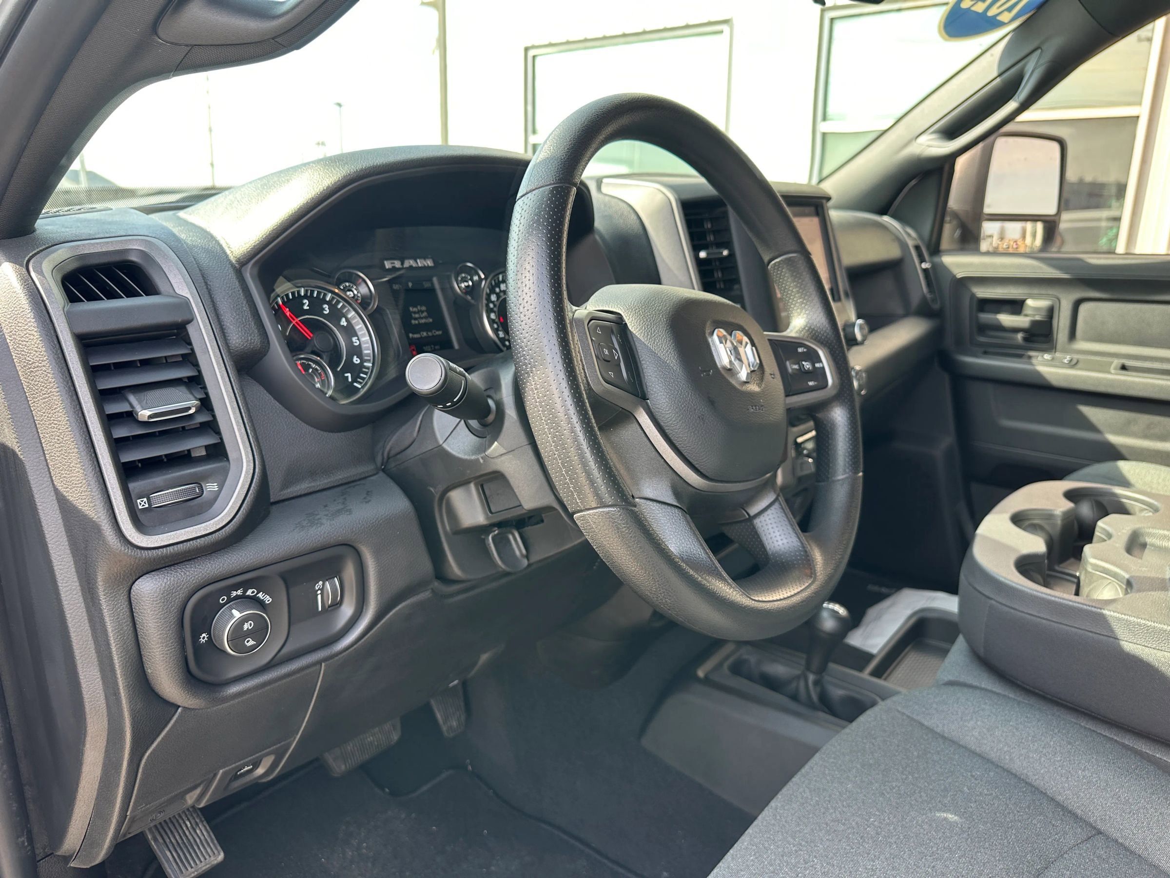 Used 2023 RAM 3500 Tradesman image 15