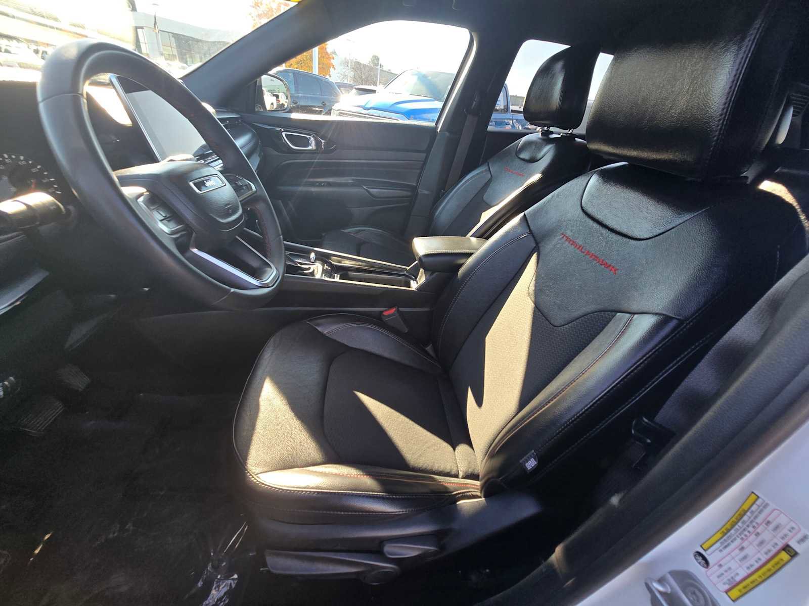 Used 2023 Jeep Compass Trailhawk image 23