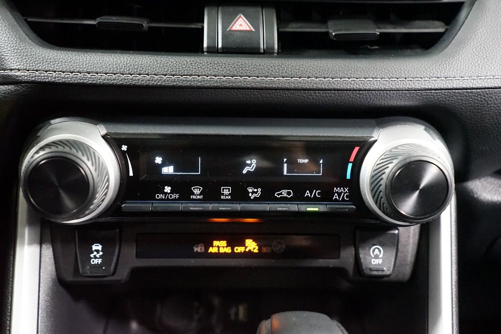 Certified 2025 Toyota RAV4 LE image 20