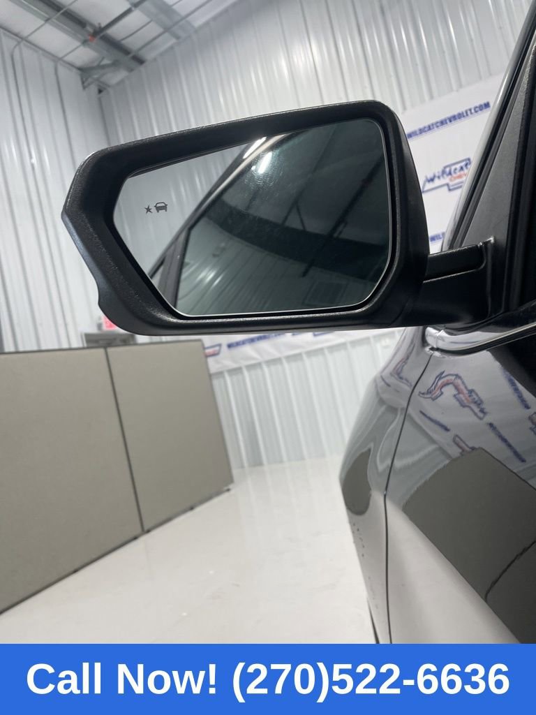 Used 2024 Chevrolet Equinox LT image 13