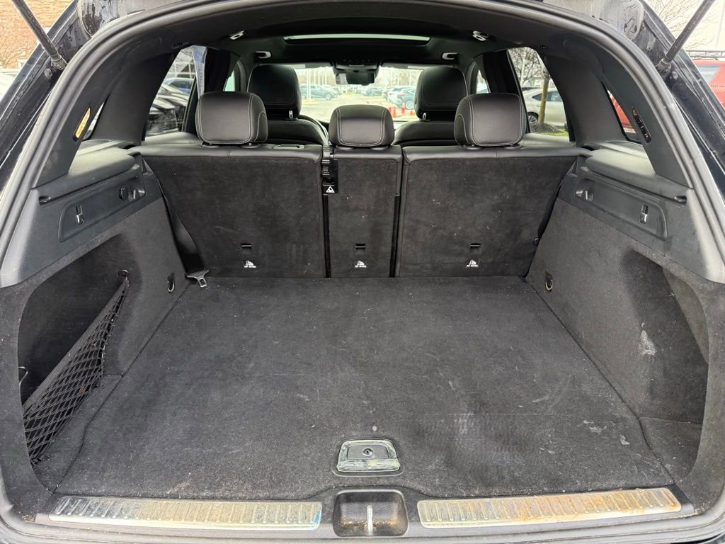 Used 2021 Mercedes-Benz GLC 300 4MATIC image 17