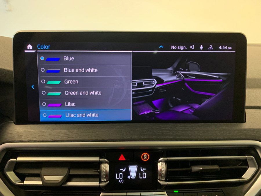 Used 2025 BMW X4 xDrive30i AWD/4WD image 47