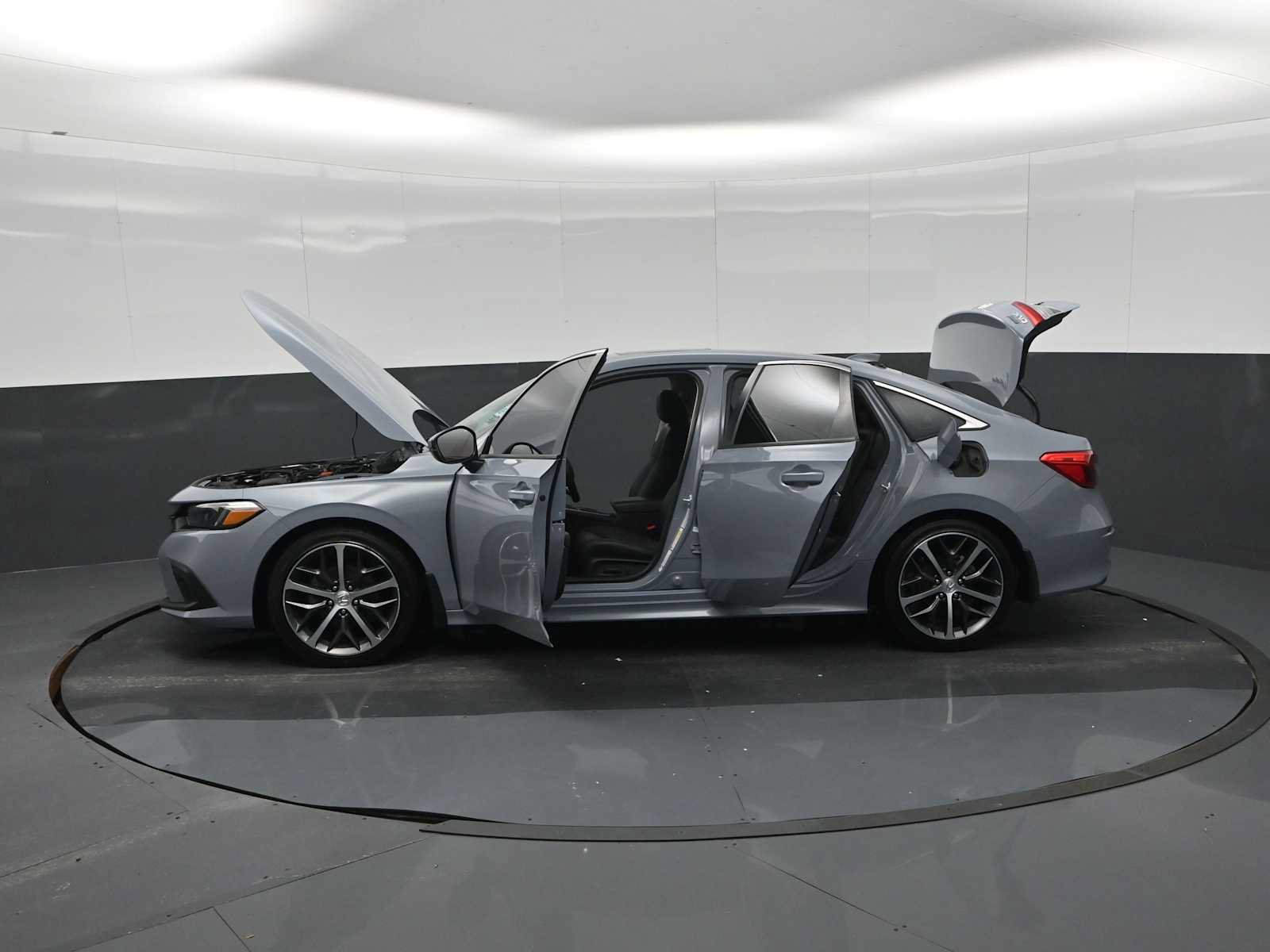 Used 2022 Honda Civic Touring image 35