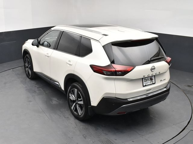 Used 2023 Nissan Rogue SL w/ SL Premium Package AWD/4WD image 16