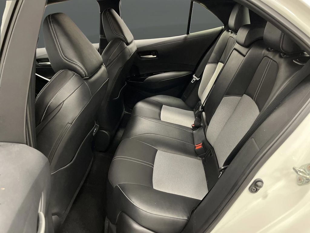 Used 2024 Toyota Corolla XSE image 28