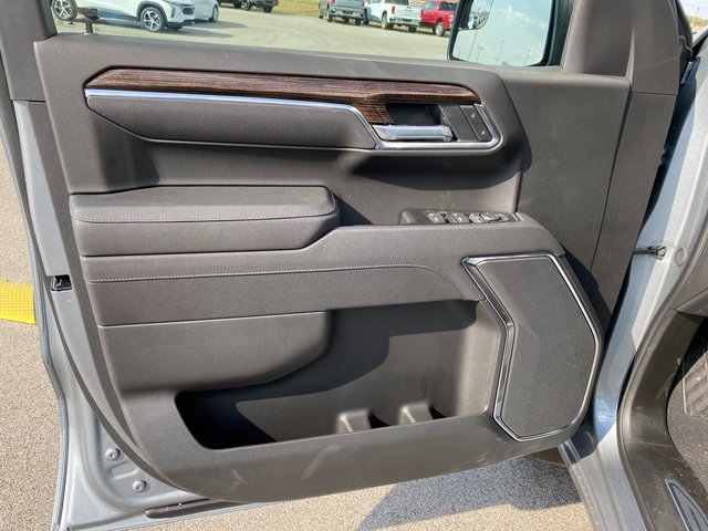 New 2026 GMC Sierra 1500 Elevation image 17