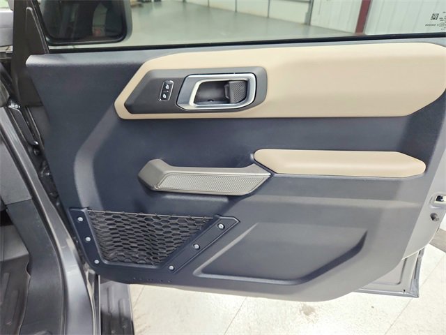 Used 2023 Ford Bronco Wildtrak image 41