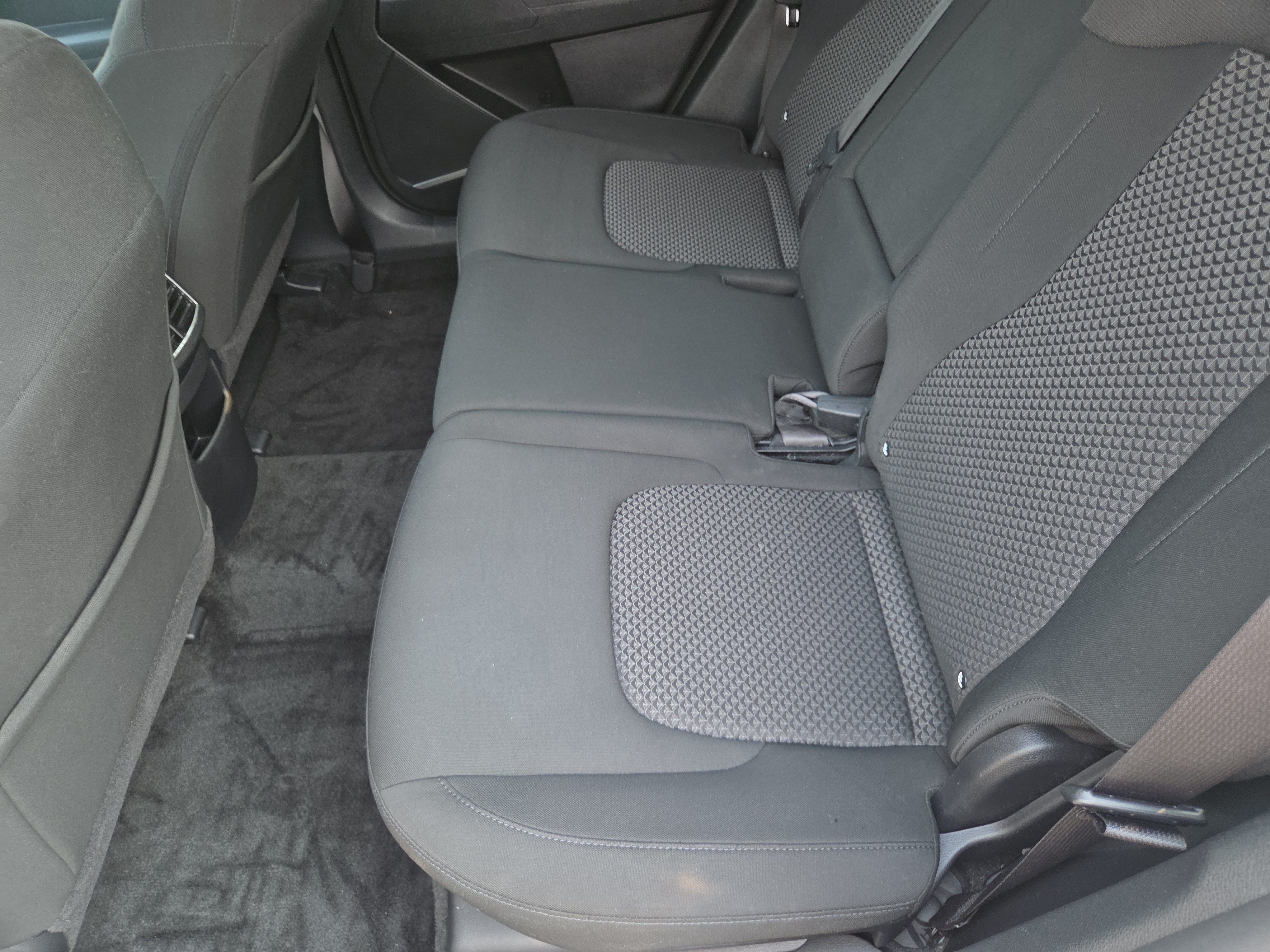 Used 2023 Kia Sportage LX AWD/4WD image 23