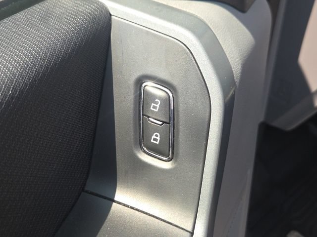 Used 2022 Ford F150 XLT AWD/4WD image 17