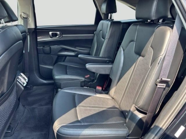Used 2025 Kia Sorento X-Line EX AWD/4WD image 31