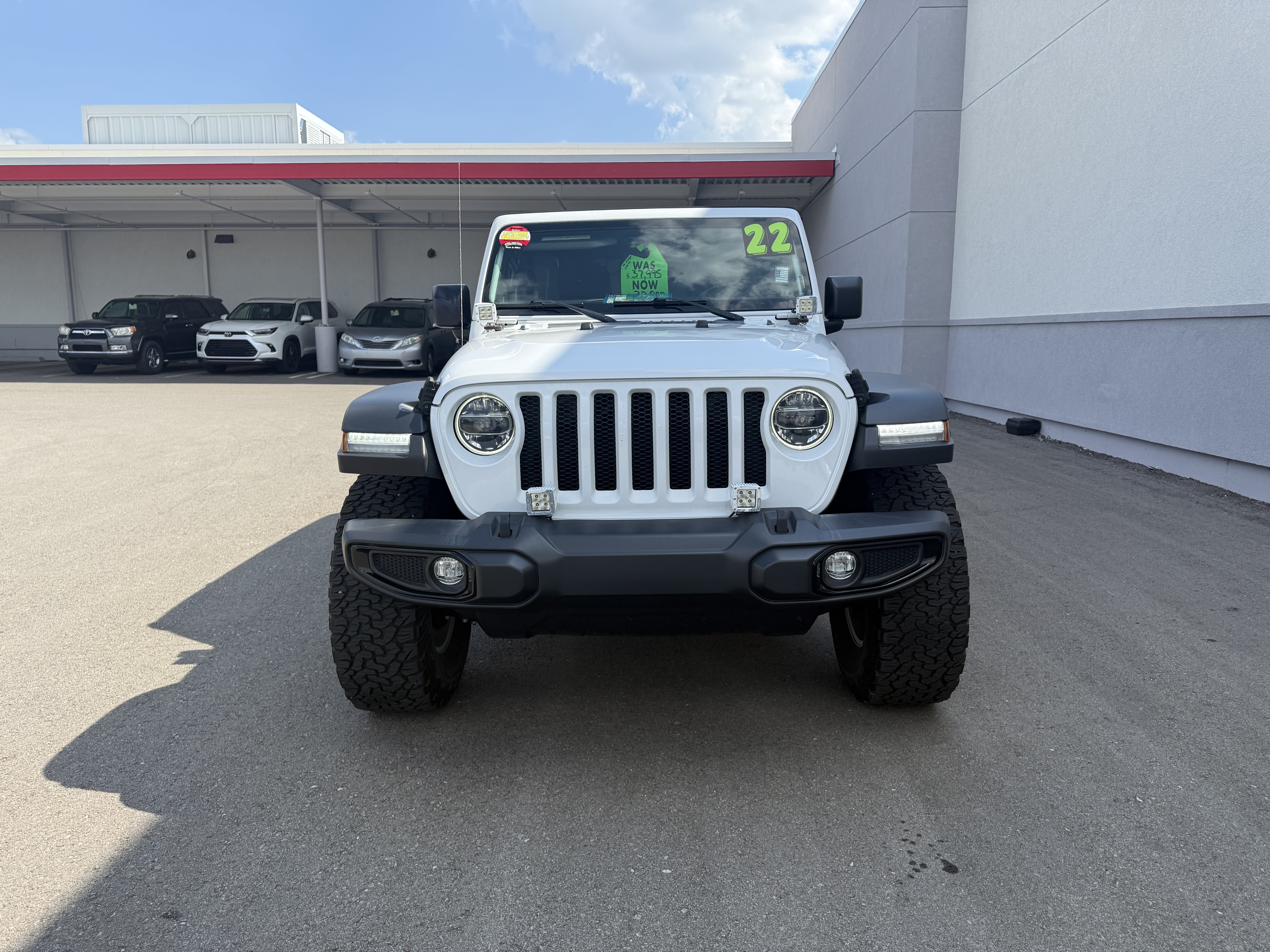 Used 2022 Jeep Wrangler Unlimited Sport AWD/4WD image 15