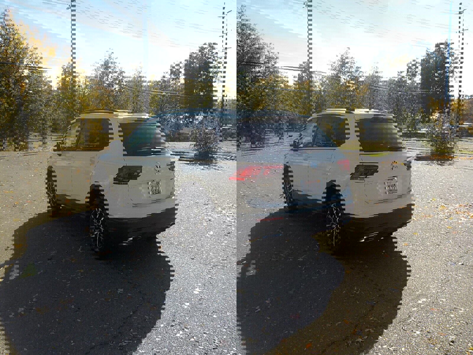 Used 2021 Volkswagen Tiguan S image 7