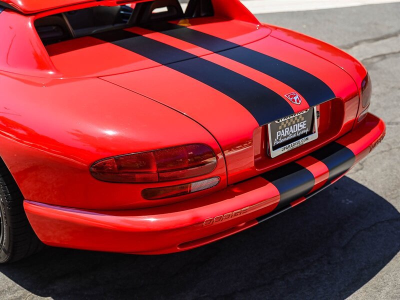Used 1994 Dodge Viper RT/10 RWD image 12