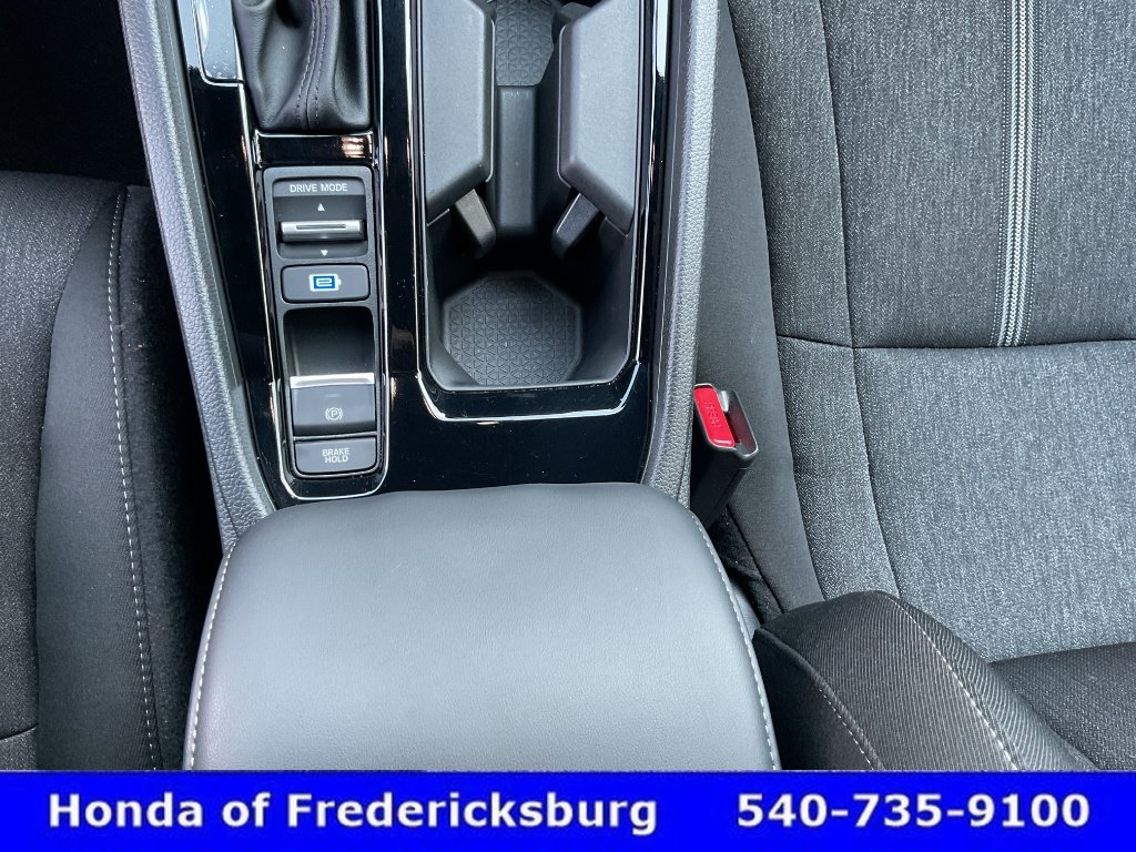 Used 2025 Honda Accord Sport image 33