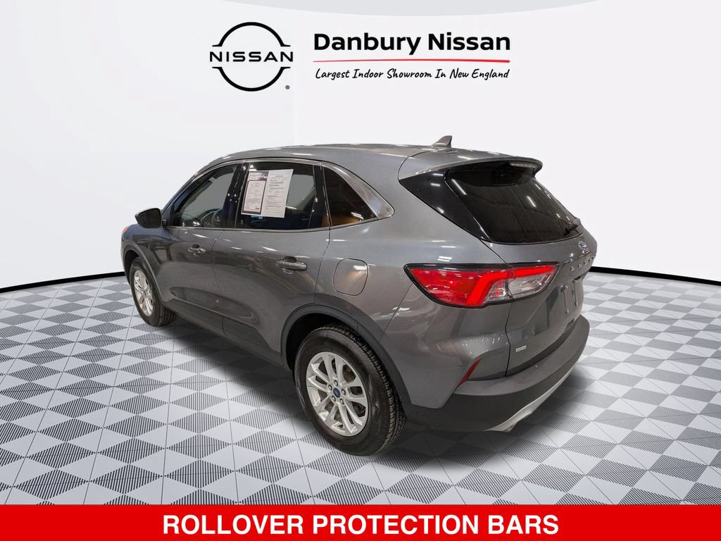 Used 2022 Ford Escape SE w/ Cold Weather Package AWD/4WD image 5
