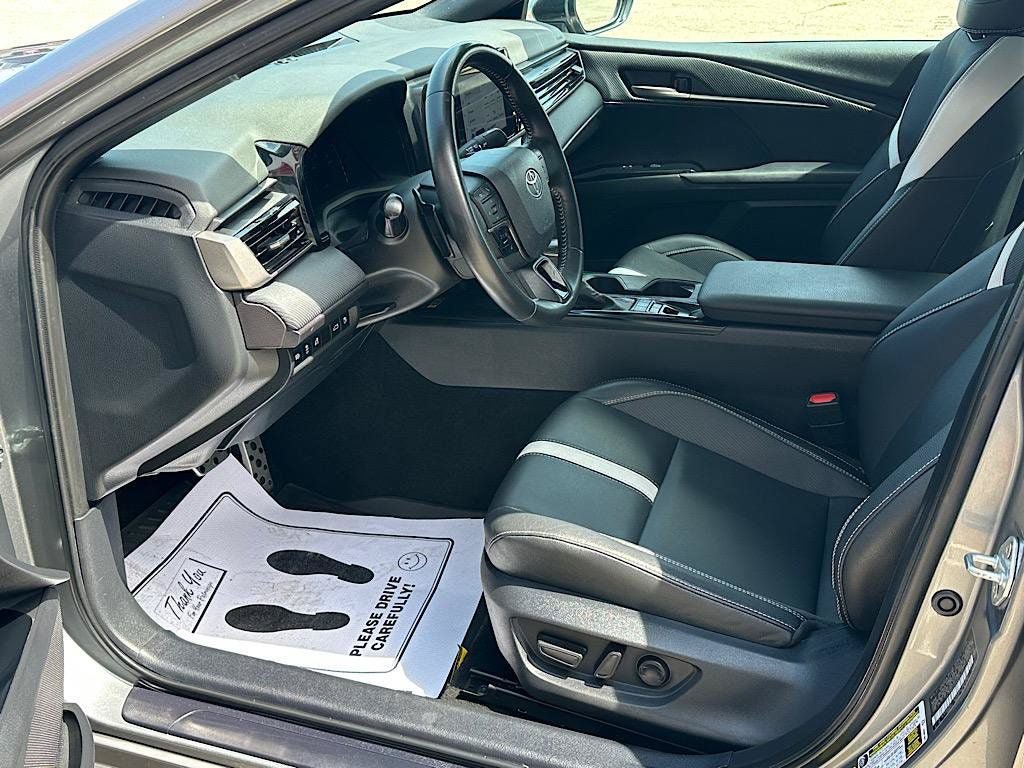 Certified 2025 Toyota Camry SE FWD image 12