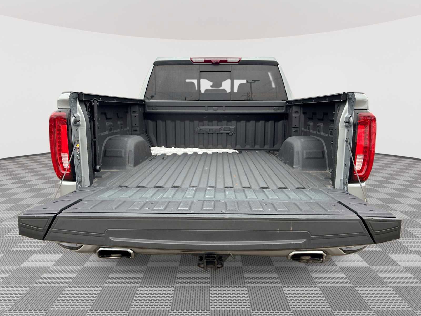Certified 2024 GMC Sierra 1500 AT4 w/ Technology Package image 27