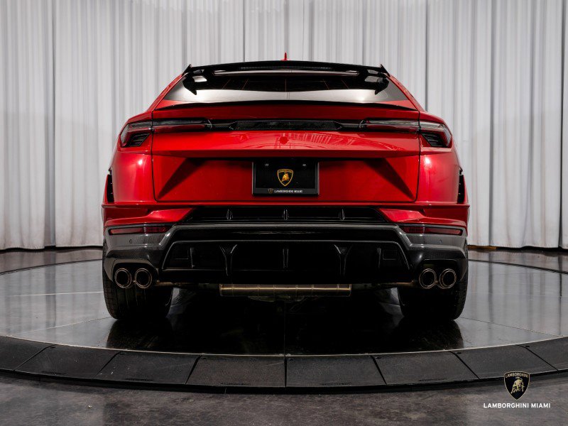 Used 2023 Lamborghini Urus Performante image 15