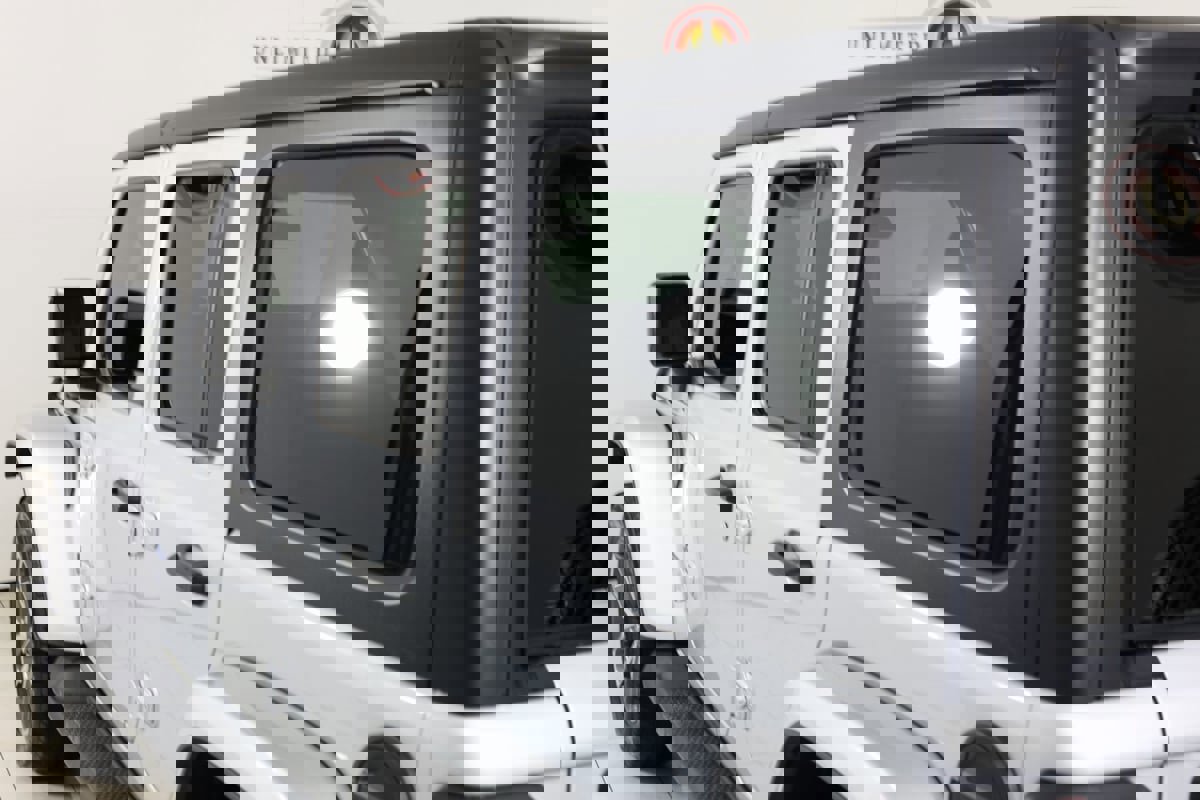 Used 2024 Jeep Wrangler Unlimited w/ Convenience Group image 43