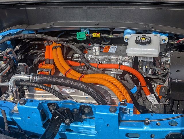 New 2027 Chevrolet Bolt RS w/ Technology Package image 4