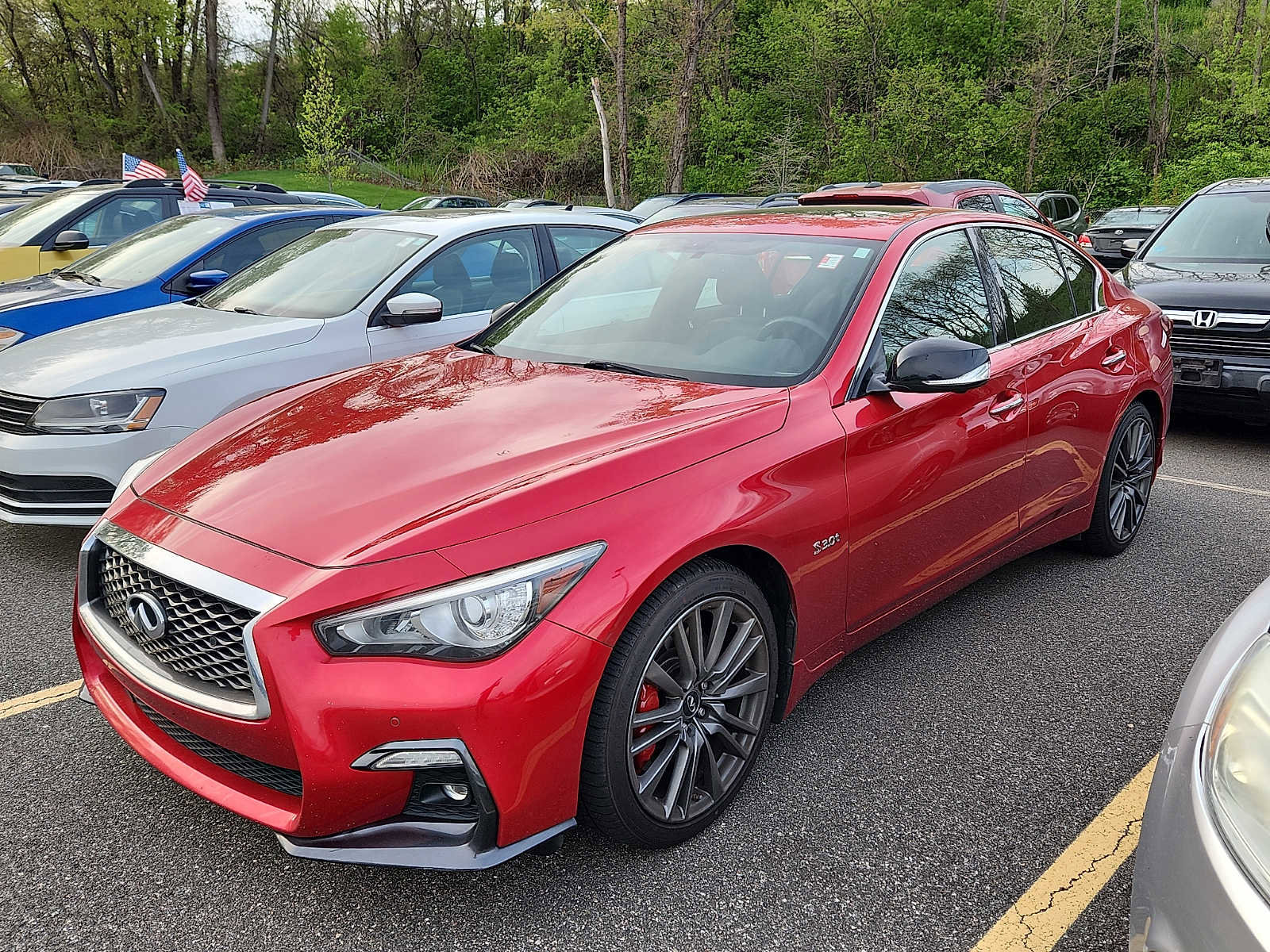 Used 2018 INFINITI Q50 Red Sport 400 w/ Sensory Package (Sport) AWD/4WD image 3