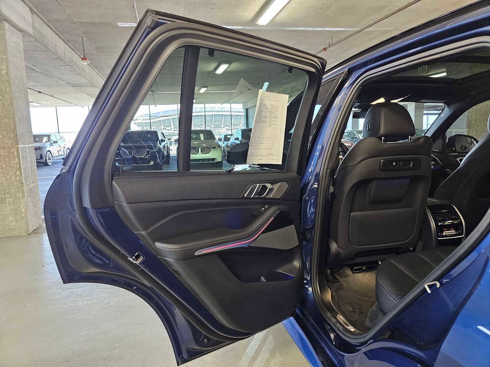 Used 2019 BMW X5 xDrive40i w/ M Sport Package AWD/4WD image 28